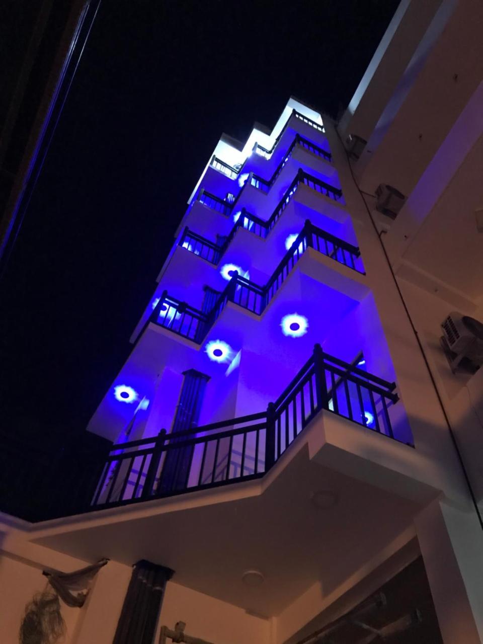 Opulence Colombo Hotel Exterior photo